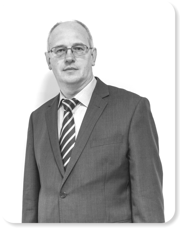 Edvīns KazušsValdes loceklis